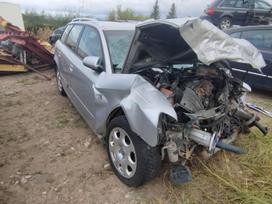 Audi A4 dalimis. Automobilis ardomas dalimis запасные части автомобиля