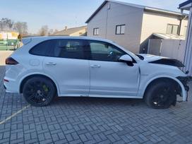 Porsche Cayenne for parts. Europa