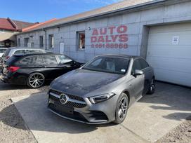 Mercedes-Benz A250 Amg apdaila ponorama juodas stogas