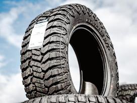 Radar Renegade R/T+, all-season 35/12,5 R20