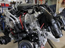 BMW 5 serija, Naujas B57D30, engine
