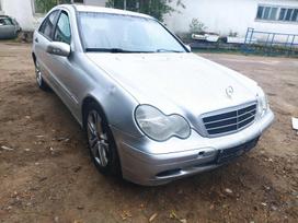 Mercedes-Benz C klasė for parts. Automobilis ardomas dalimis запасные части автомобил