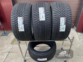 Yokohama Bluearth Winter V906 SUV, žieminės 295/40 R21