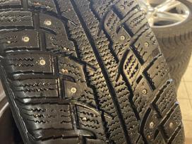 Kumho I’zen rv stud, winter 215/60 R17