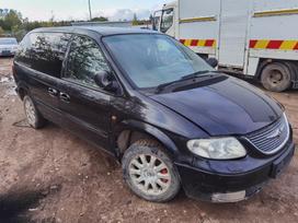 Chrysler Voyager for parts. Automobilis ardomas dalimis запасные части автомобил