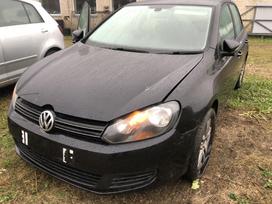 Volkswagen Golf for parts. is anglijos dalimis 81kw