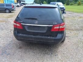 Mercedes-Benz E220