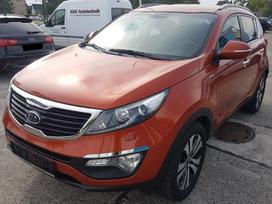 Kia Sportage Darbo laikas i v 8 00 16 30 val 4 wd