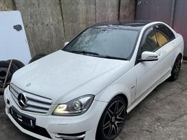 Mercedes-Benz C klasė W204 fl amg line dalimis whatsapp 447868353975 atliekame