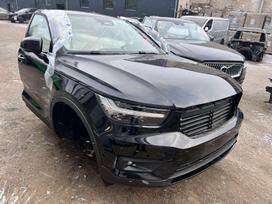 Volvo XC40 for parts. Volvo xc40 2021 recharge spalvos kodas void 019 pri
