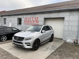 Mercedes-Benz ML klasė Amg apdaila ponorama odinis salonas gal vaizdo kamera rida130000