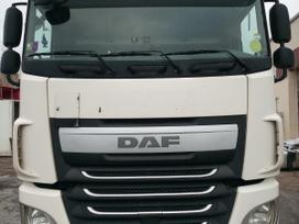 DAF XF410FT, vilcējs