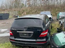 Mercedes-Benz R350 dalimis. Www autolauzynas lt prekyba naujomis ir naudotomis le