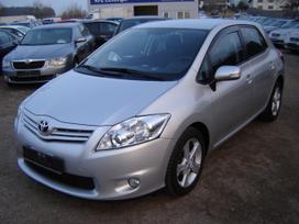 Toyota Auris Darbo laikas i v 8 00 16 30 val