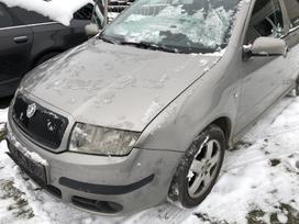 Skoda Fabia dalimis