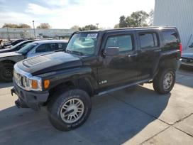 Hummer H3 rezerves daļās