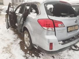 Subaru Outback по частям. Automobilis ardomas dalimis запасные части автомобил