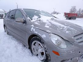 Mercedes-Benz R klasė, W251, dalimis. Mercedes benz r 350 kw 200 w251 pārdodu rezerves