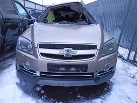 Chevrolet Captiva for parts. Chevrolet captiva 3 2i 169kw pārdodas visas detaļas n