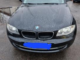 BMW 1 serija