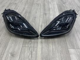 Porsche Cayenne lights