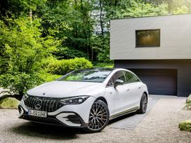 Mercedes-Benz EQE dalimis. Visos naujos originalios mercedes benz eqe mercedes amg