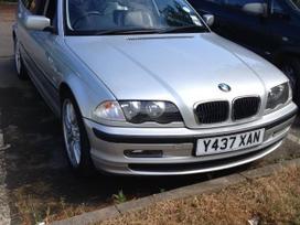 BMW 320 Masina dalimis yra geras variklis ir yra variklis dalimis kabl