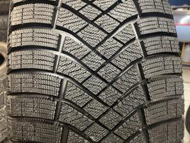 Pirelli Ice zero, winter 245/45 R18