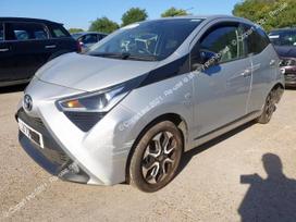 Toyota Aygo for parts. Toyota aygo 2021metų variklio kubatūra 1 0 benzinas