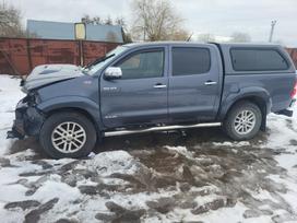 Toyota Hilux dalimis