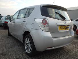 Toyota Verso for parts. Is anglijos 2 0l d4d didele navigacija panoraminiu