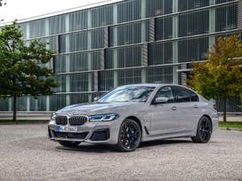BMW 5 serija по частям. Visos naujos originalios bmw 5 series g30 lci bmw 5