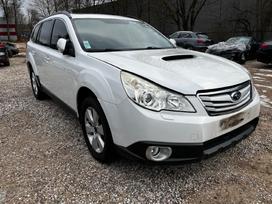Subaru Outback Odinis salonas su memory multimedija kablys r17 ratai su vasa