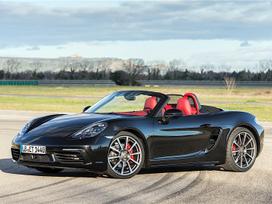 Porsche Boxster for parts. Visos naujos originalios porsche 718 boxster t 718 bo