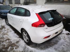 Volvo V40 dalimis. Automobilis ardomas dalimis запасные части автомобиля