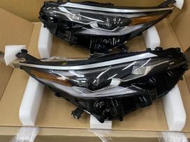 Toyota Sienna Priekiniu zibintu komplektas
