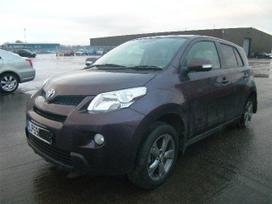 Toyota Urban Cruiser по частям. Is anglijos nedidele rida d4d 1 4l variklis srs ab
