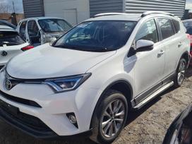 Toyota RAV4 по частям. Toyota rav 4 2016 metų variklio kubatūra 2 0 benzinas