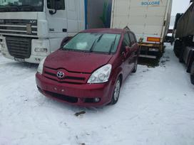 Toyota Corolla Verso по частям
