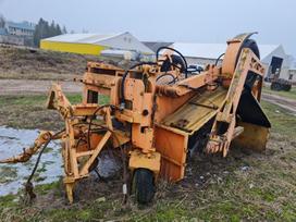 Kramer Kramer, manure shakers, compost shredders