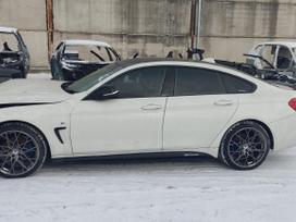 BMW 420 Ardyme turime keletą tokio modelio automobilių skirtingų spalvų
