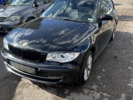 BMW 1 serija 668