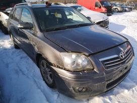 Toyota Avensis for parts. Automobilis ardomas dalimis запасные части автомобил