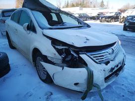 Toyota Avensis dalimis. Automobilis ardomas dalimis запасные части автомобиля