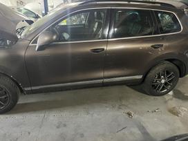 Volkswagen Touareg dalimis. Cas variklis 176kw elektrinis kablys spyruokline paka