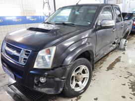 Isuzu D-Max dalimis. Automobilis ardomas dalimis запасные части автомобиля