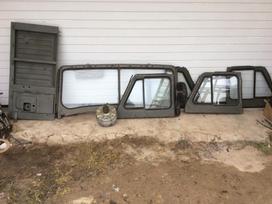 UAZ 469 детали кузова