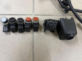 Land Rover Range Rover Sport по частям. Turiu tik dalis nuotraukose kitu daliu nera kamera