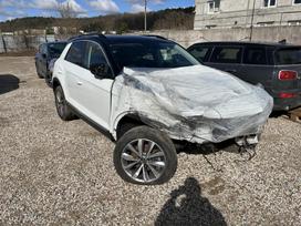 Volkswagen T-Roc по частям