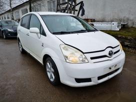 Toyota Corolla Verso dalimis. Automobilis ardomas dalimis запасные части автомобиля